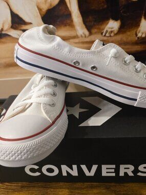 Converse Chuck Taylor All Star Womens 7 Shoreline Slip-On White Shoes 537084C